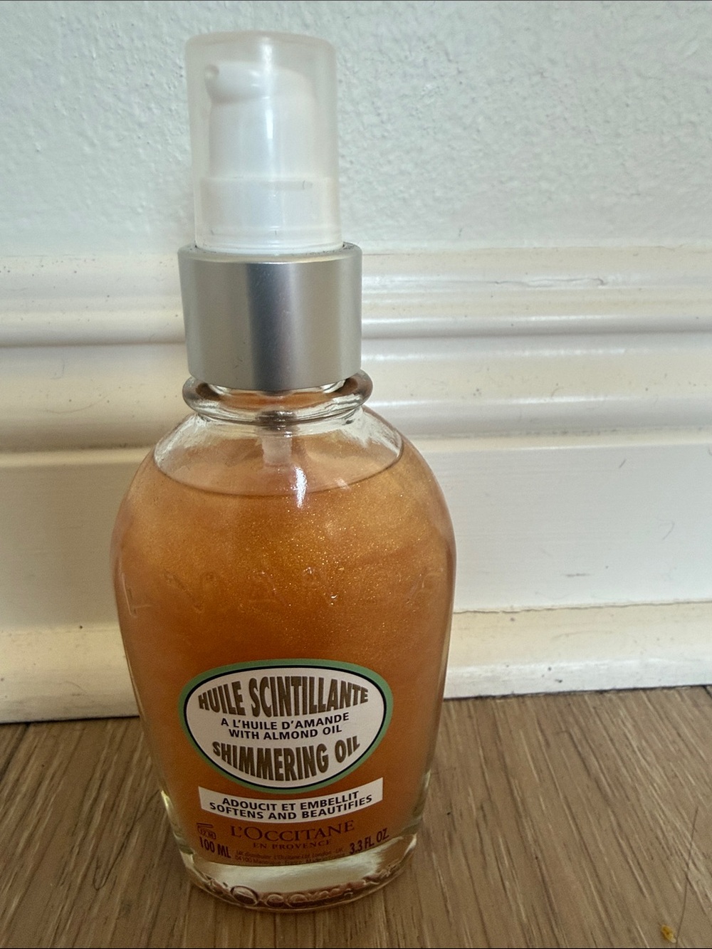L'OCCITANE Shimmering Almond Oil - Gold
